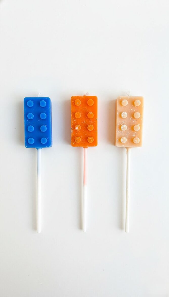 Birthday Cake Topper – LEGO shape (1 pc)