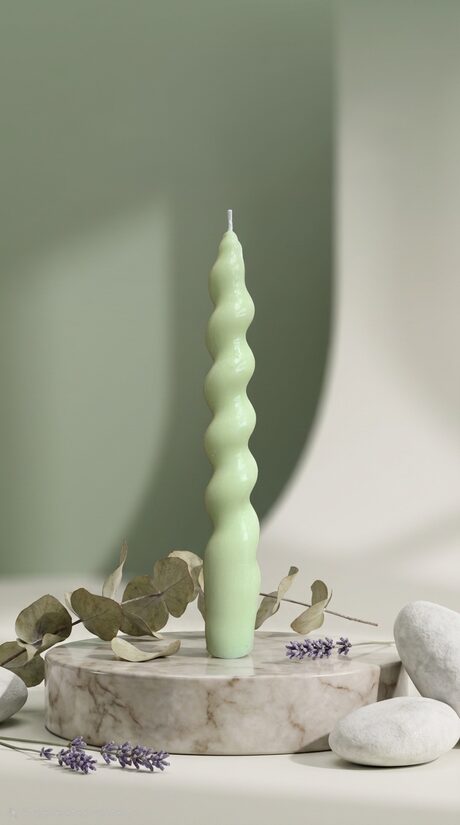 Dabīgā vaska galda spirālveida svece, | GAIŠI ZAĻŠ | 18 cm
