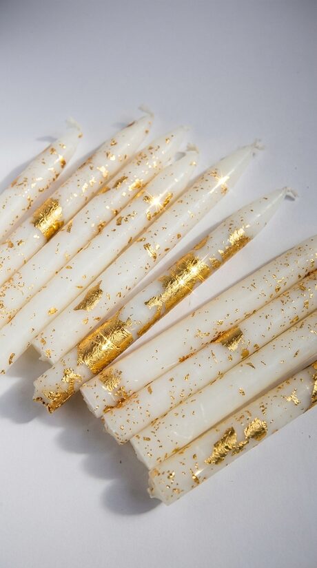 Beeswax Birthday Cake Candles, 8 cm - White & Gold foil